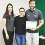 Entrega de certificado do curso Elite Educacional